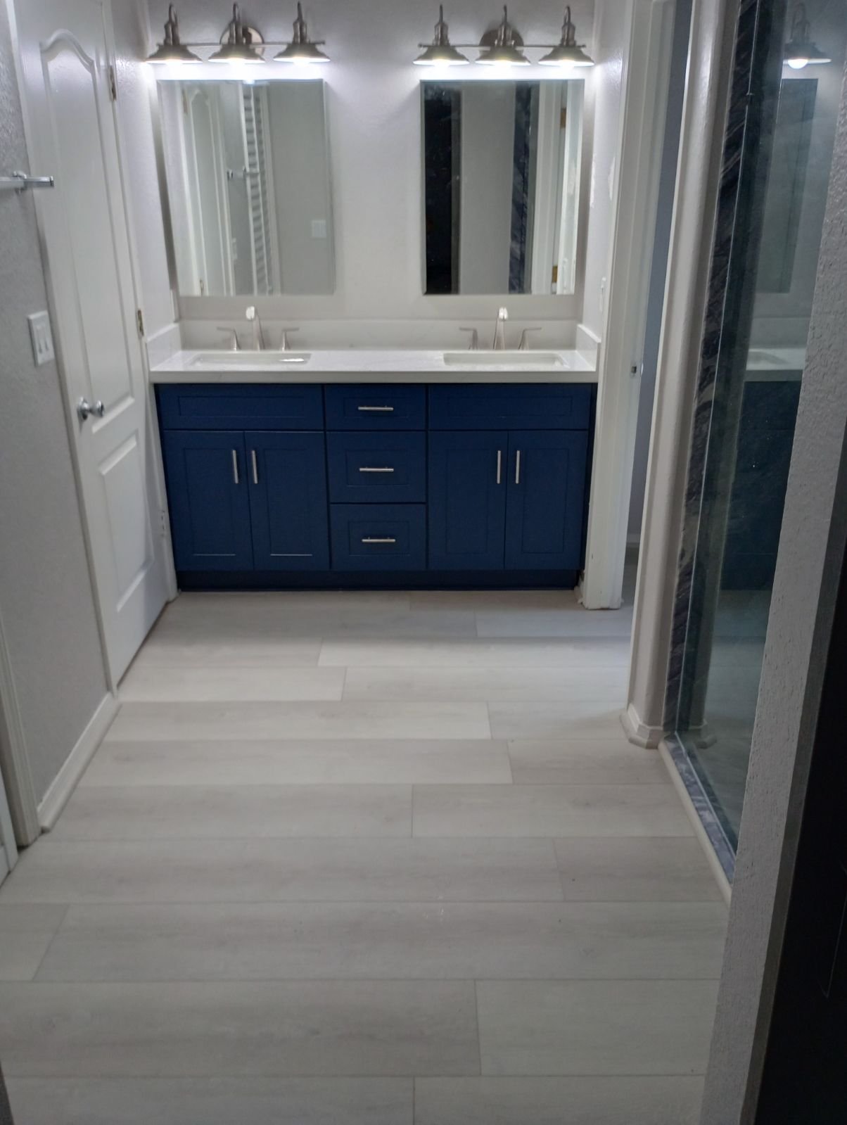 Bathroom vanity project